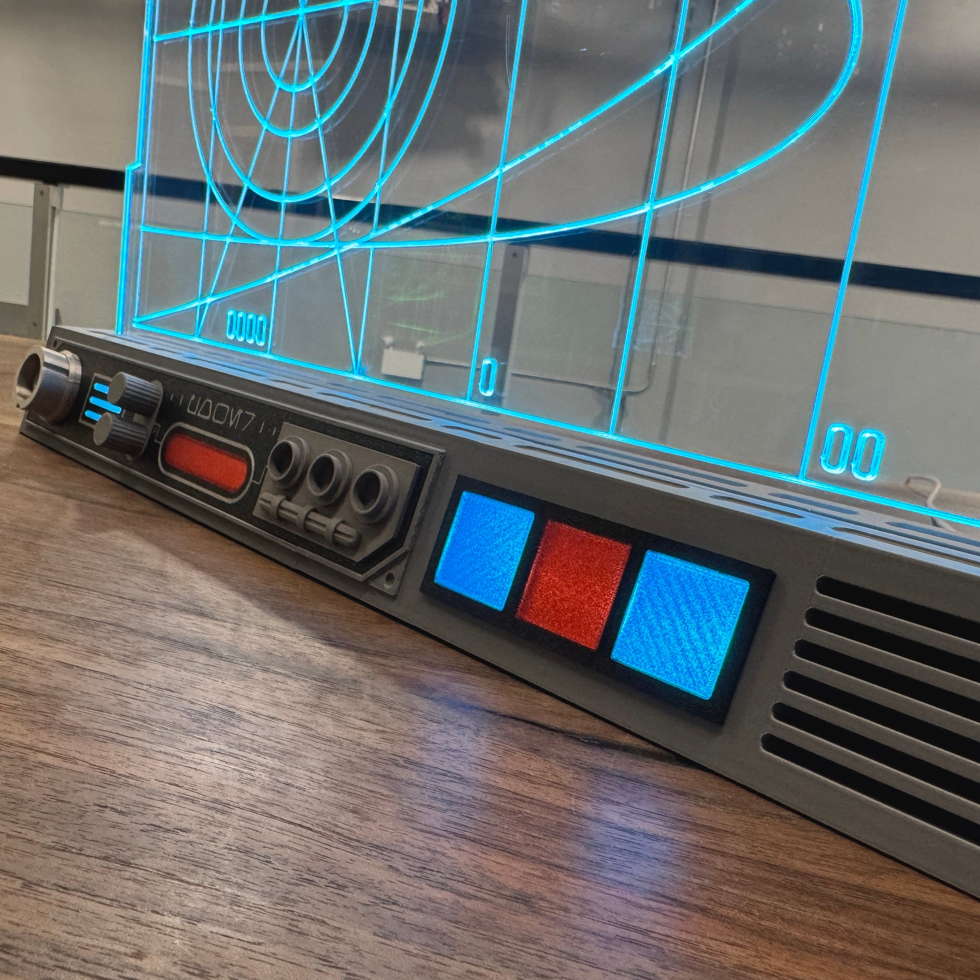 SW Inspired 17" Heads Up Display R3